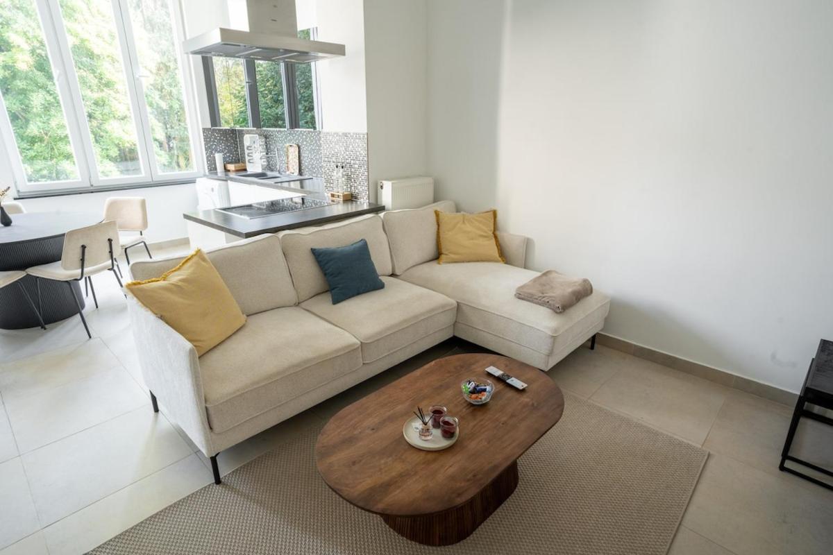 Cozy And Luxurious In Brussels, Laeken Apartment Brussels